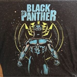 Marvel Black Panther T-shirt top men’s size M.  Unisex.